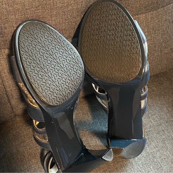 Michael Kors Leather PVC Clear Strappy High Heel Navy size 6.5 M - Picture 5 of 11